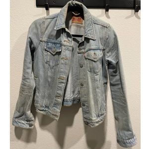 Levi’s | Light Blue Jean Jacket
